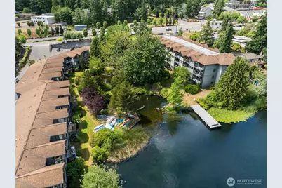 19414 Aurora Avenue N #203, Shoreline, WA 98133 - Photo 22