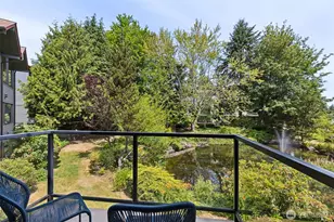 19414 Aurora Ave N, Shoreline, WA 98133 - Photo 2