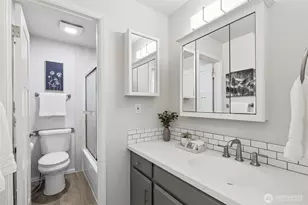 19414 Aurora Ave N, Shoreline, WA 98133 - Photo 14