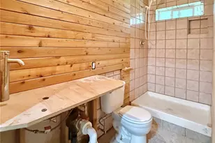 11422 Leschi Cir, Anderson Island, WA 98303 - Photo 32