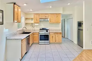 11422 Leschi Cir, Anderson Island, WA 98303 - Photo 10