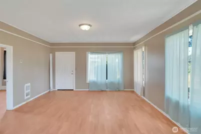 2001 Heckard Road, Raymond, WA 98577 - Photo 26