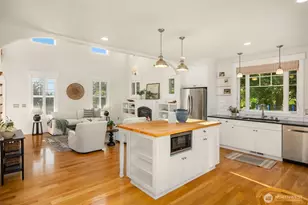 17008 Peterson Way NE, Poulsbo, WA 98370 - Photo 16