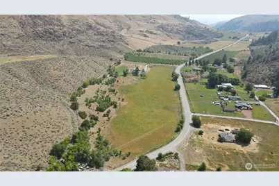 1112 Loomis Oroville Road, Loomis, WA 98827 - Photo 32