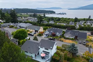 4607 Camano Pl, Anacortes, WA 98221 - Photo 1