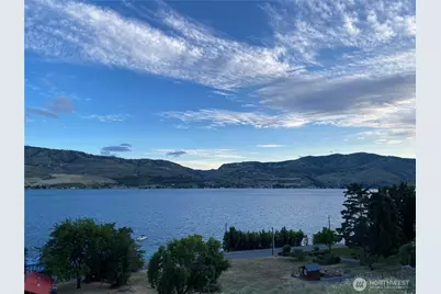 122 Mayer Drive, Chelan, WA 98816 - Photo 2