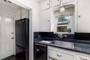 2159 52nd Ave SW, Seattle, WA 98116 - Photo 8