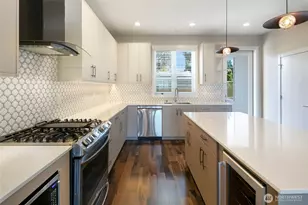 11838 79th Ave S, Seattle, WA 98178 - Photo 10