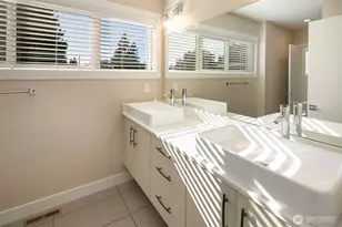 11838 79th Ave S, Seattle, WA 98178 - Photo 24