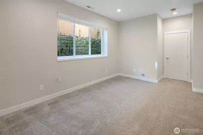 11838 79th Avenue S, Seattle, WA 98178 - Photo 32