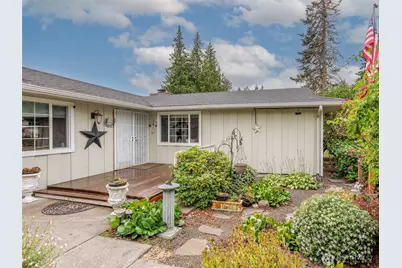 6725 Husky Way SE, Olympia, WA 98503 - Photo 2