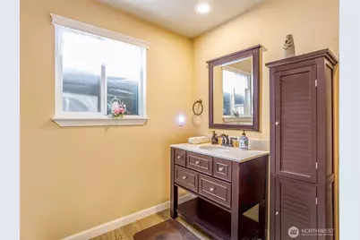 6725 Husky Way SE, Olympia, WA 98503 - Photo 8