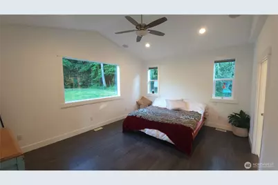 882 Gellor, Port Angeles, WA 98362 - Photo 28