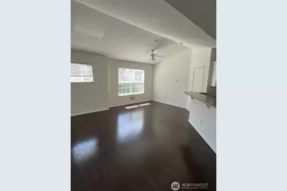 1856 Spencer Court, DuPont, WA 98327 - Photo 4