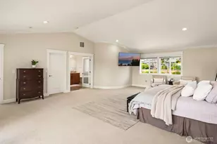 201 240th St SW, Bothell, WA 98021 - Photo 24