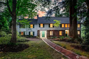 2425 Evergreen Point Rd, Medina, WA 98039 - Photo 2