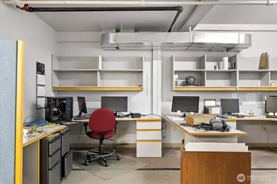 21021 66th Avenue W, Lynnwood, WA 98036 - Photo 18