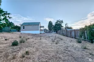 706 Methow St, Wenatchee, WA 98801 - Photo 4