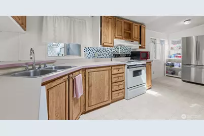 20750 113th Place SE, Kent, WA 98031 - Photo 10