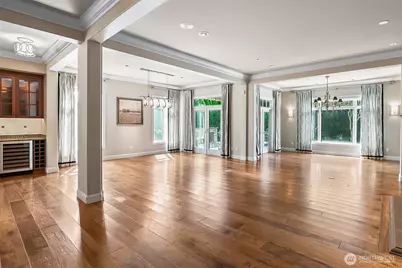 9820 NE 16th Street, Bellevue, WA 98004 - Photo 12