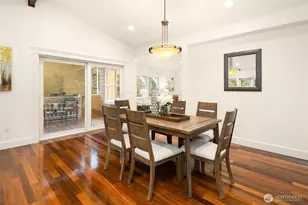 10133 NE 113th Pl, Kirkland, WA 98033 - Photo 16