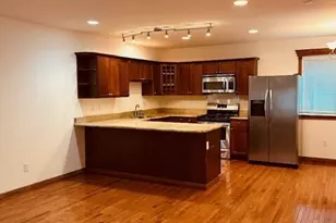 6829 Weedin Pl NE, Seattle, WA 98115 - Photo 2