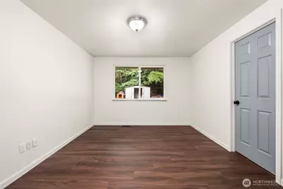 12321 12323 120th Ave Court E, Puyallup, WA 98374 - Photo 22