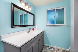 12321 12323 120th Ave Ct E, Puyallup, WA 98374 - Photo 20