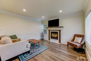 1048 S Director St, Seattle, WA 98108 - Photo 2