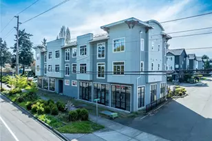 18449 1st Ave S, Normandy Park, WA 98148 - Photo 2