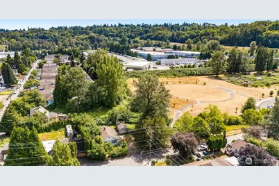 565 S Director, Seattle, WA 98108 - Photo 20