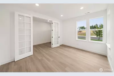 20305 145th Street E #861, Bonney Lake, WA 98391 - Photo 4