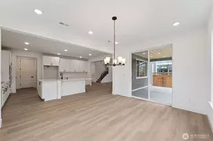 20305 145th St E, Bonney Lake, WA 98391 - Photo 14