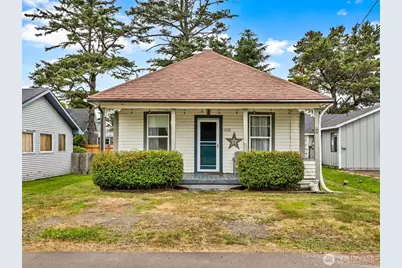 1205 49th Street, Seaview, WA 98644 - Photo 1