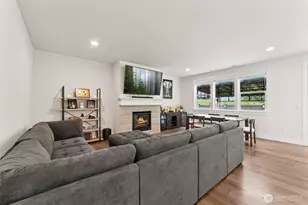 14717 73rd St E, Sumner, WA 98390 - Photo 12