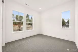 10527 134th Dr NE, Lake Stevens, WA 98258 - Photo 4