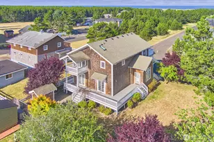 205 26th St NW, Long Beach, WA 98631 - Photo 38