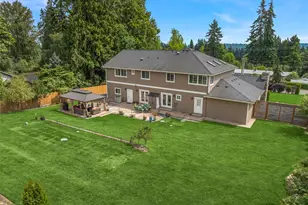 201 240th St SW, Bothell, WA 98021 - Photo 38