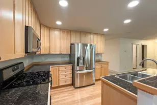 36523 SE Woody Creek Ln, Snoqualmie, WA 98065 - Photo 12