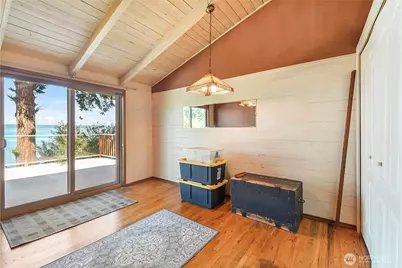 19904 Soundview Drive NW, Stanwood, WA 98292 - Photo 12