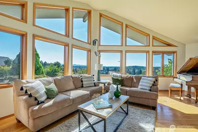 8705 Fenwick Loop SE, Olympia, WA 98513 - Photo 4