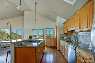 8705 Fenwick Loop SE, Olympia, WA 98513 - Photo 10