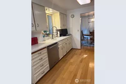 18818 181st Place NE, Woodinville, WA 98077 - Photo 16