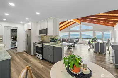 3161 Locust Avenue, Bellingham, WA 98225 - Photo 16