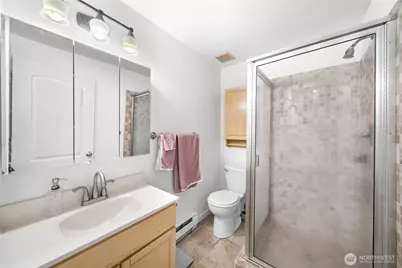 11556 Greenwood Avenue N #105, Seattle, WA 98133 - Photo 12