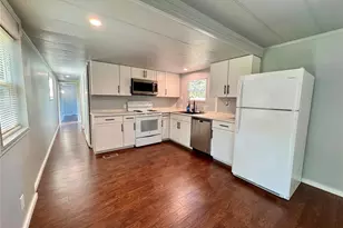 1995 NE Sipes Ln, Bremerton, WA 98311 - Photo 6