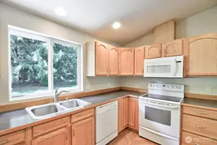 8221 Cedarwood St SE, Tenino, WA 98589 - Photo 8