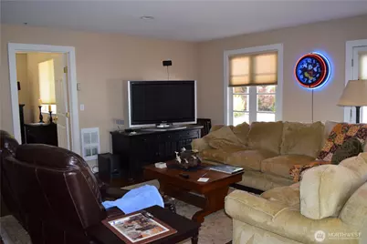 3538 Beach Drive E, Port Orchard, WA 98366 - Photo 30