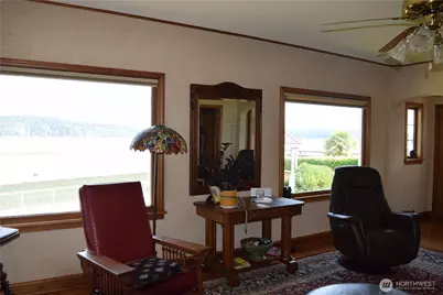 3538 Beach Drive E, Port Orchard, WA 98366 - Photo 10