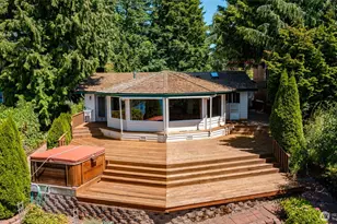 10 Edgewater Dr, Camano Island, WA 98282 - Photo 2